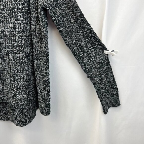 HYFVE Womens Black White Knitted Cold Shoulder Pullover Sweater Size Large - Picture 7 of 9